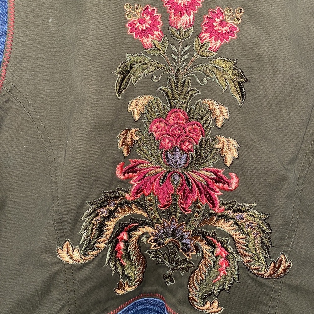 Hilfiger   Embroidered trucker jean jacket - Picture 2 of 10